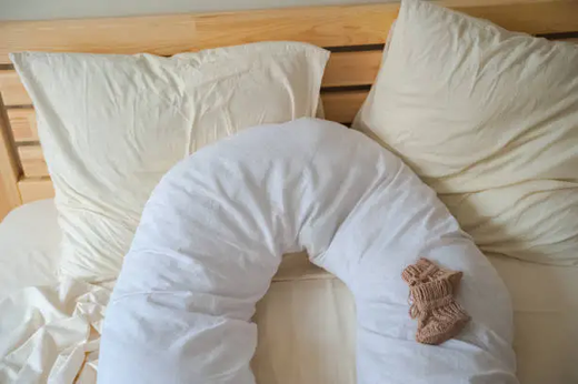 How to Use a Pregnancy Pillow: Preparing for Postpartum Life